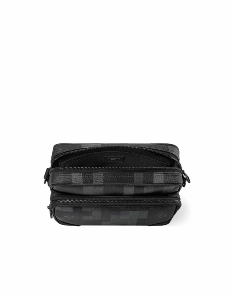 Louis Vuitton Nil Bag Black For Men 25cm/9.8in - M14988