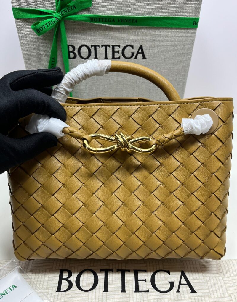 [True-to-ORIGINAL] Bottega Veneta Small Andiamo Yellow For Women 25cm/9.8in