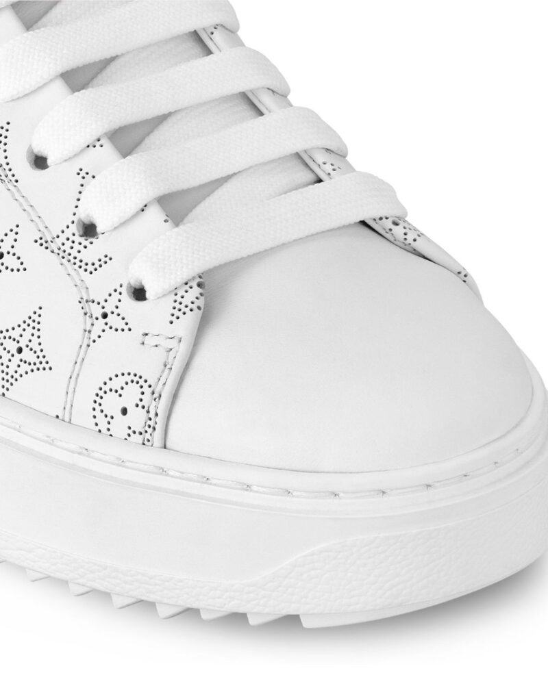 Louis Vuitton Time Out Sneaker For Women - 1ACHO4