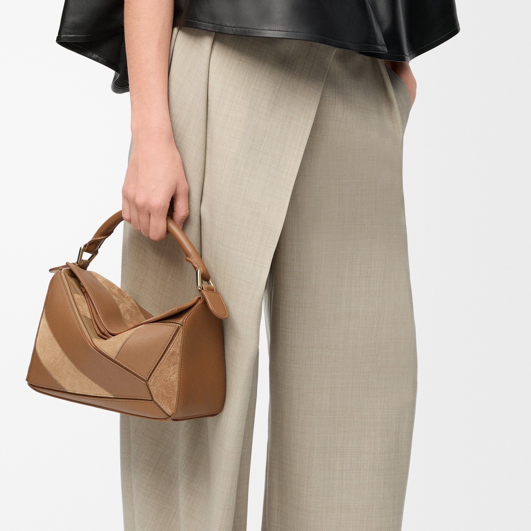 Loewe Small Puzzle Bag Oak Suede For Women 9.4in/24cm A510S21XBR