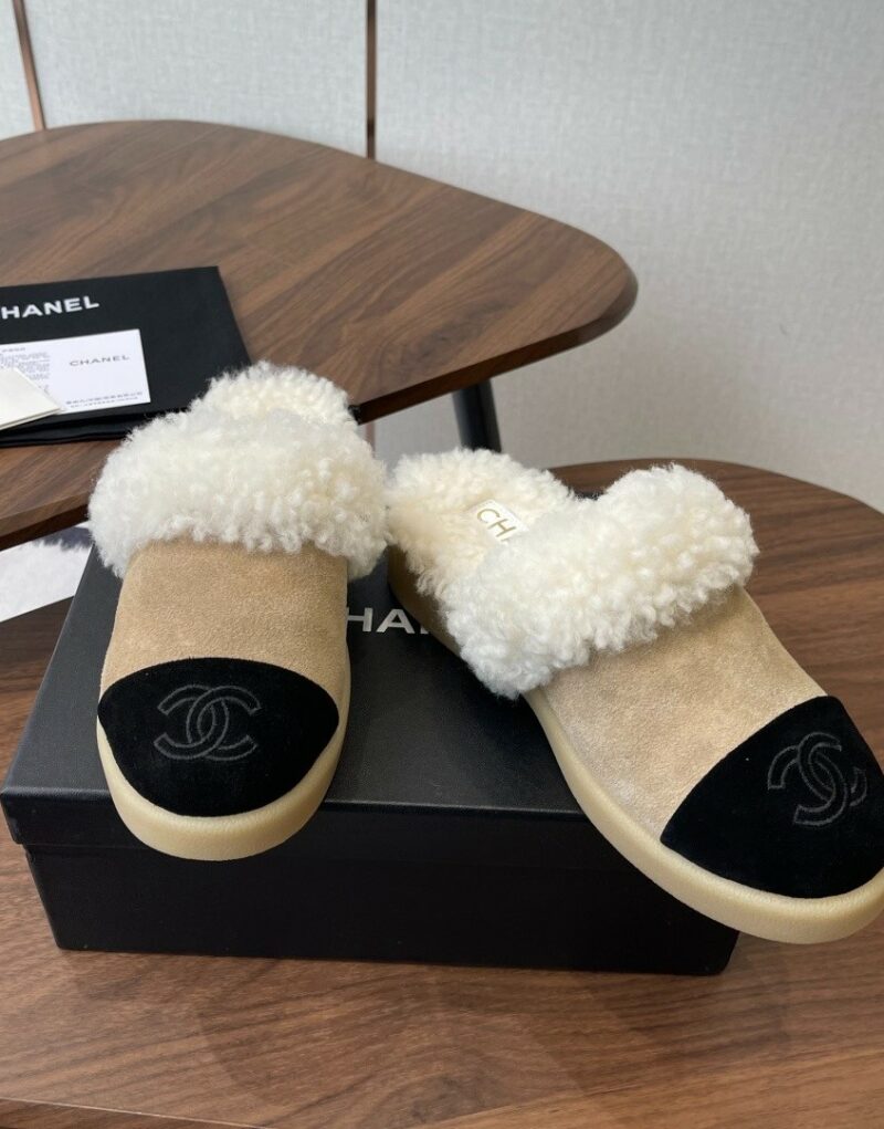 Chanel Shearling Two-Tone Mules Beige/Black For Women