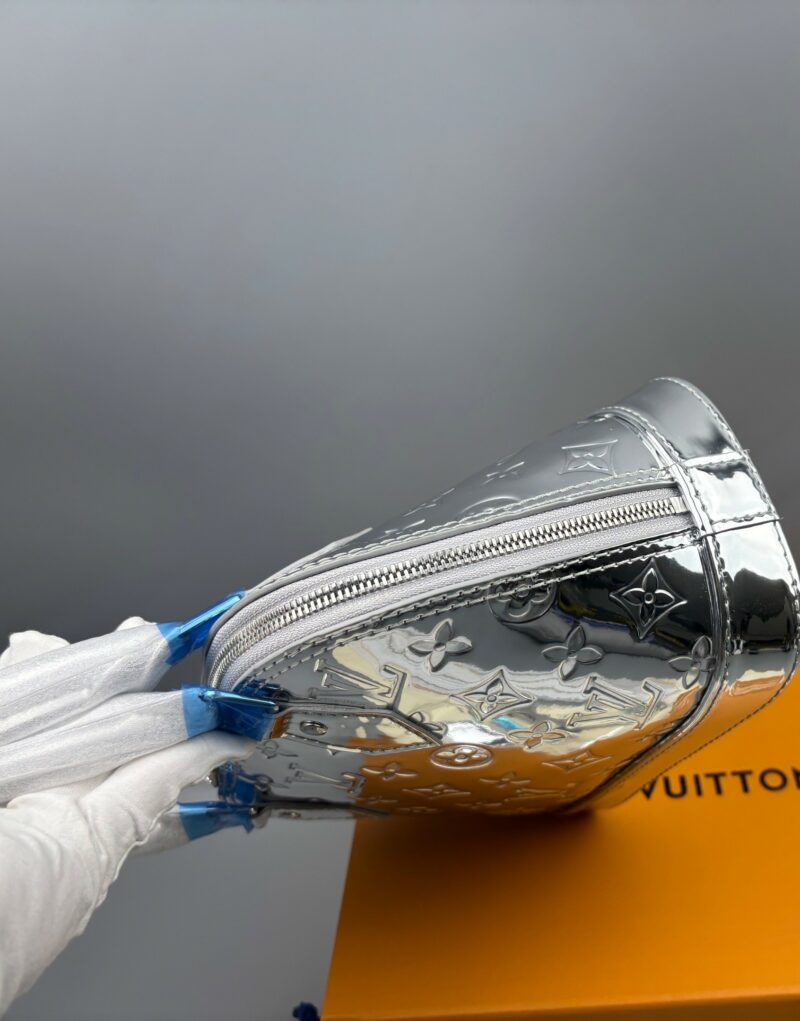 [True-to-ORIGINAL] Louis Vuitton Alma BB Silver For Women 9.3in/23.5cm M26335