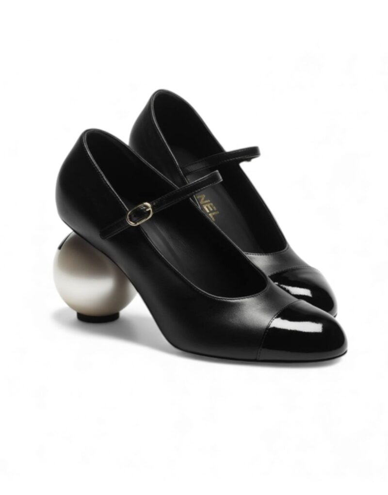 Chanel Mary Janes Black For Women G46775-B22202-94305