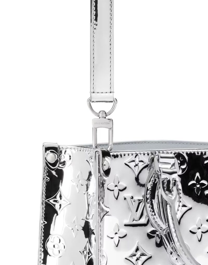 [True-to-ORIGINAL] Louis Vuitton OnTheGo PM Silver For Women 9.8in/25cm M26373