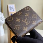 Louis Vuitton Zippy Coin Purse In Monogram Canvas For Women, Women's Wallet 11cm LV M60067