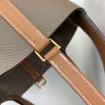 Hermes Picotin Lock 18 Bag Etoupe/Brown With Gold-Toned Hardware For Women, Women's Handbags 7.1in/18cm