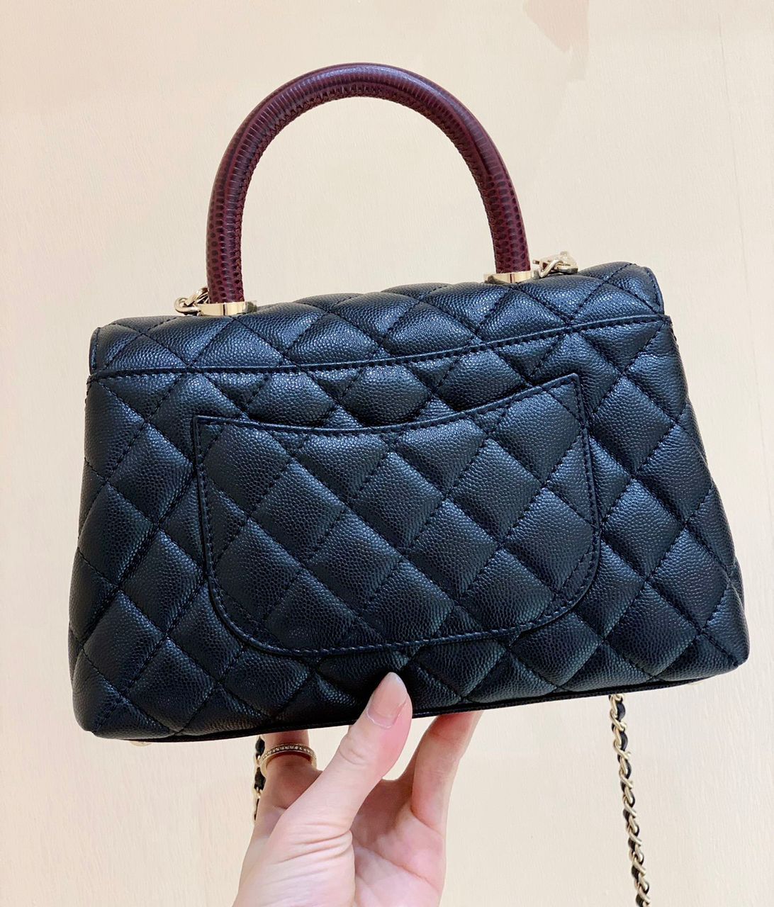 Chanel Medium Flap Bag With Top Handle Navy Blue For Women, Women’s Handbags, Shoulder And Crossbody Bags 9in/23cm A92990