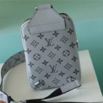 Louis Vuitton Outdoor Sling Bag Taigarama Gunmetal Gray For Men, Men's Bags, Crossbody Bags 8.3in/21cm LV 