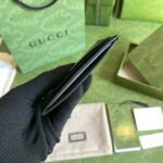 Gucci GG Marmont Card Case Rough Black Gold Toned Hardware For Men 4in/10cm 657588 DJ20T 1000