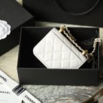 Chanel CO-CO Clutch With Chain 9.5cm/3.7in Gold Toned Hardware For Women White