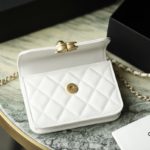 Chanel CO-CO Clutch With Chain 9.5cm/3.7in Gold Toned Hardware For Women White