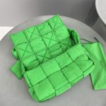 Bottega Veneta Padded Tech Cassette Bag For Women 11.8in/30cm In Green 628951VBO813724