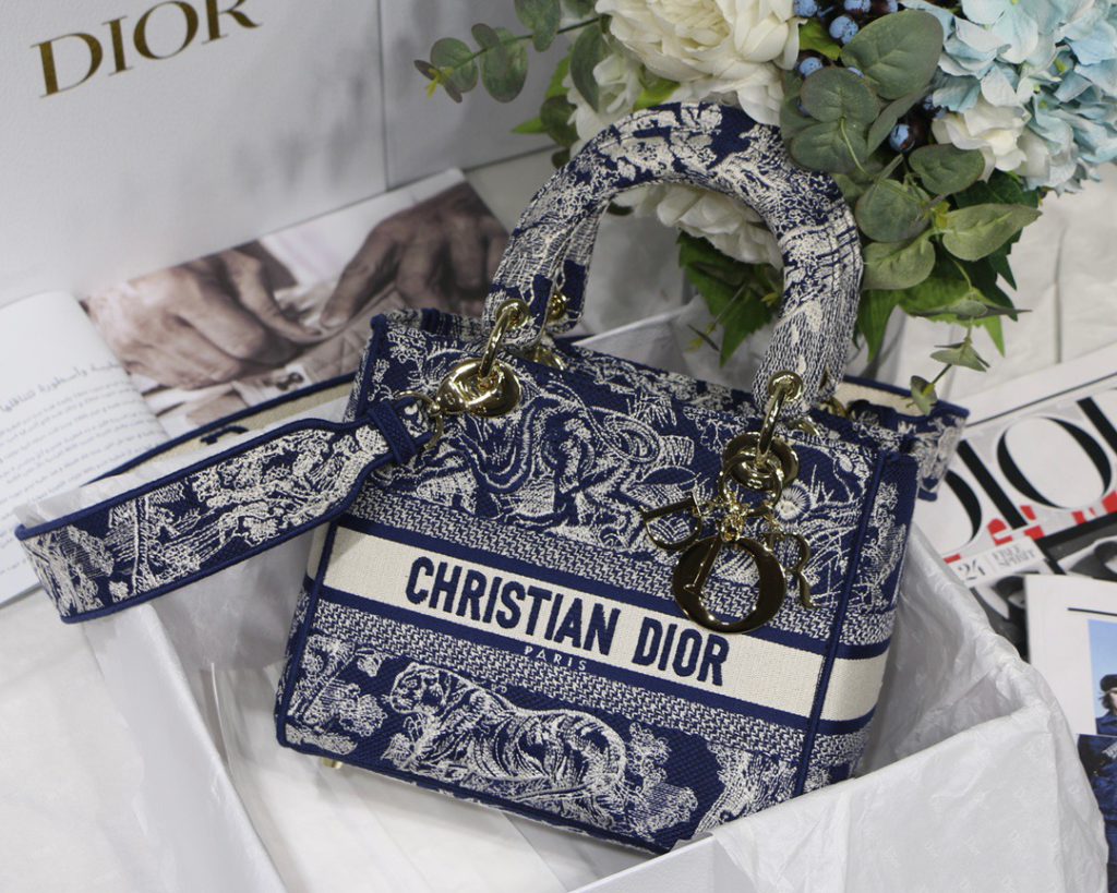 Christian Dior Medium Lady D-Lite Bag Blue, For Women, Women’s Handbags 24cm/9.5in CD M0565ORGO_M928