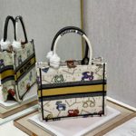 Christian Dior Small Dior Book Tote white, For Women, Women’s Handbags 26.5cm/10.5in CD M1265ZRTY_M941