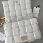 Bottega Veneta Chain Cassette White, For Women, Women's Bags 10.2in/26cm 680070V1FY09009