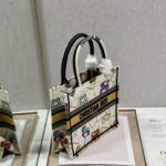 Christian Dior Small Dior Book Tote white, For Women, Women’s Handbags 26.5cm/10.5in CD M1265ZRTY_M941