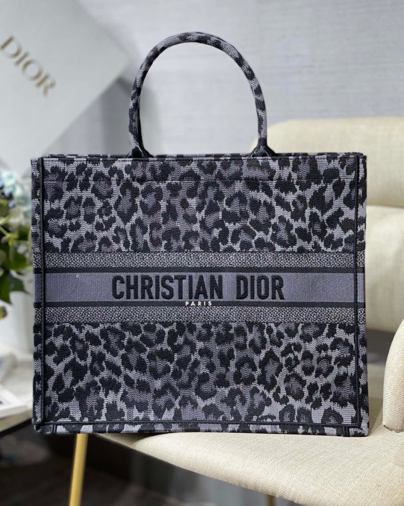 Christian Dior Large Dior Book Tote Gray Multicolor , For Women, Women’s Handbags 16.5in/42cm CD M1286ZRHM_M842