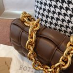 Bottega Veneta Chain Cassette Fondant, For Women, Women’s Bags 10.2in/26cm 631421VBWZ02132