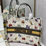 Christian Dior Large Dior Book Tote White, For Women, Women’s Handbags 16.5in/42cm CD M1286ZRTY_M941