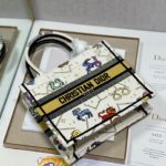 Christian Dior Small Dior Book Tote white, For Women, Women’s Handbags 26.5cm/10.5in CD M1265ZRTY_M941