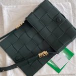 Bottega Veneta Cassette Raintree, For Women, Women’s Bags 9.1in/23cm 666870V17H13035