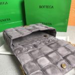 Bottega Veneta Chain Cassette Gray, For Women, Women’s Bags 10.2in/26cm