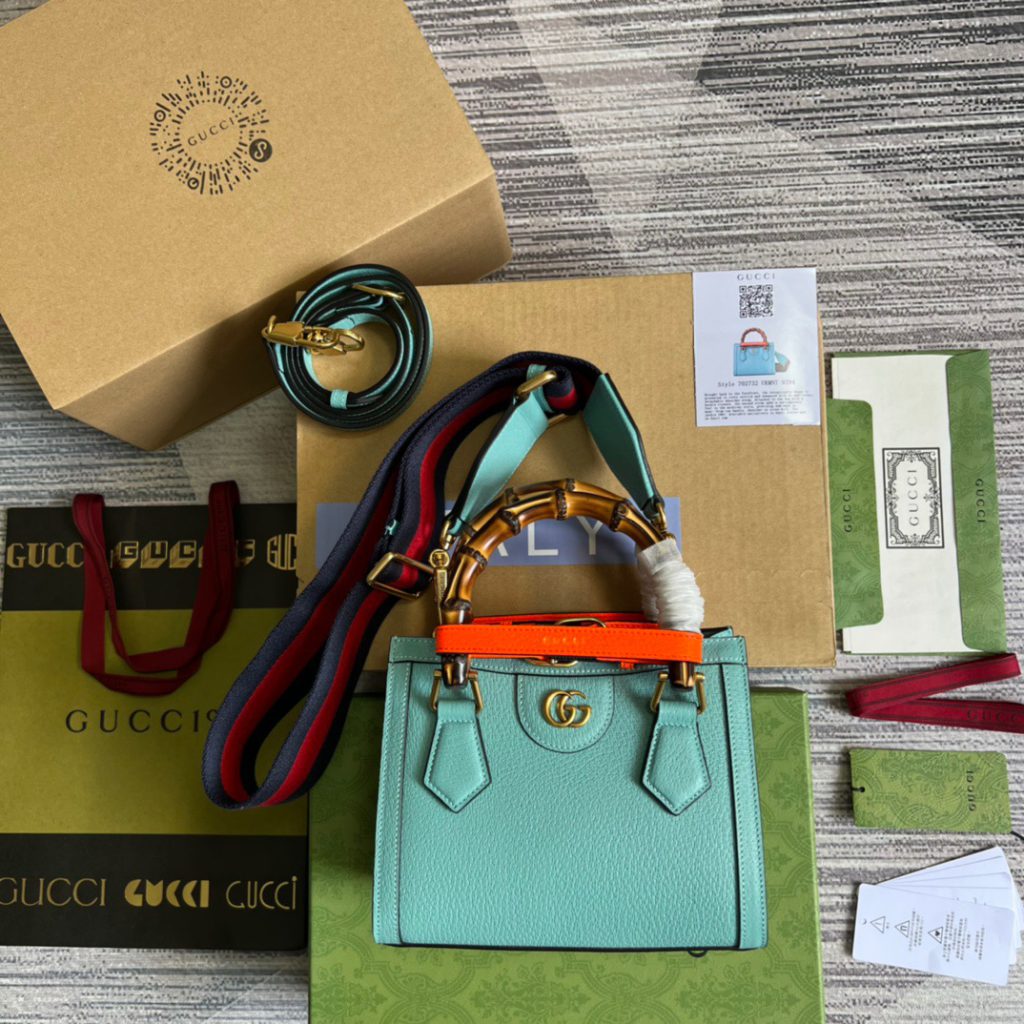 Gucci Diana Mini Tote Bag Light Blue For Women, Women's Bags 7.9in/20cm GG ‎702732 U3ZDT 4377