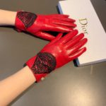 Dior Gloves In Red