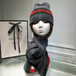 Gucci Beanie & Scarf Set In Grey