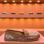 Gucci Men's Loafer With Interlocking G Horsebit In Gray For Men 655519