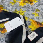 Gucci Cashmere Flower Printed Patterns Multicolor in Black Scarf 150cm/71in