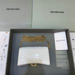 Balenciaga Hourglass Wallet On Chain in White, For Women, Women's Bags 7.6in/19cm 6560501LRGM9016