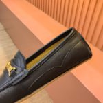 Gucci Men's Loafer With Interlocking G Horsebit ‎Black For Men 655519