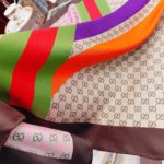 Gucci Geometric GG Print Twill Beige and Dark Green Scarf 90cm/35in ‎682469 3G001 9766