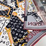 Louis Vuitton More and More Double Face Shawl Black Scarf 90cm/35in