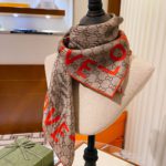Gucci GG 'Love' Print silk Beige and Red Scarf 90cm/35in ‎681907 3G001 9774