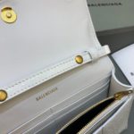 Balenciaga Hourglass Wallet On Chain in White, For Women, Women's Bags 7.6in/19cm 6560501LRGM9016