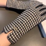 Dior Gloves In White