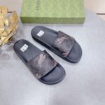 Gucci Women's GG Supreme Slide Tiger Black For Women 407345 G0K00 1084