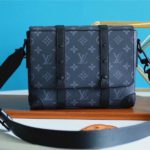 Louis Vuitton Trunk Messenger Monogram Eclipse For Men, Men's Bags, Shoulder And Crossbody Bags 9.4in/24cm LV M45727