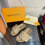 Louis Vuitton Women's Pool Pillow Comfort Mule Beige For Women LV