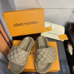 Louis Vuitton Women's Pool Pillow Comfort Mule Beige For Women LV