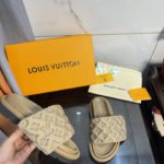 Louis Vuitton Women's Pool Pillow Comfort Mule Beige For Women LV