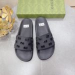 Gucci Women's Rubber GG Slide Sandals Black For Women ‎573922 JDR00 1000