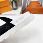 Louis Vuitton Women's Pool Pillow Comfort Mule Black For Women LV