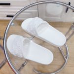 Gucci Men's Rubber GG Slide Sandals White For Men 573922 JDR00 9014
