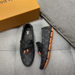 Louis Vuittion LV Driver Moccasin Black For Men LV 1AAF38