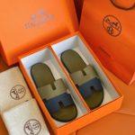 Hermes Izmir Sandal Fluorescent Green And Blue For Men H211868ZH61415