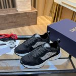 Christian Dior B25 Runner Sneaker Black For Men CD 3SN259ZJF_H968