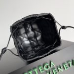 Bottega Veneta Small Cassette Bucket Bag Black, For Women, Women's Bags 7.1in/18cm 717187V2FY38425